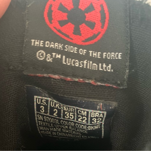 Star Wars Skechers Kid’s Darth Vader Jagged Starfleet high tops sneakers - Picture 8 of 8